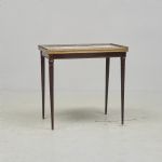 1395 6654 LAMP TABLE